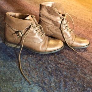 Steve Madden Leather lace up ankle boots